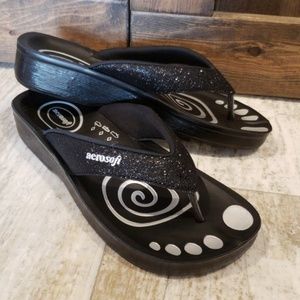 Aerosoft Black Giltterati Sandals Size 39
